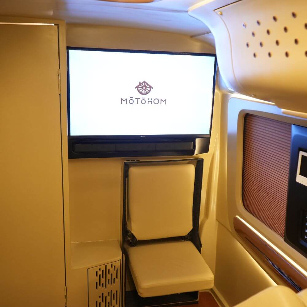U2 Class Caravan
